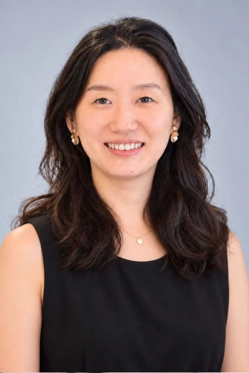 苗蕾(Lyris Miao)